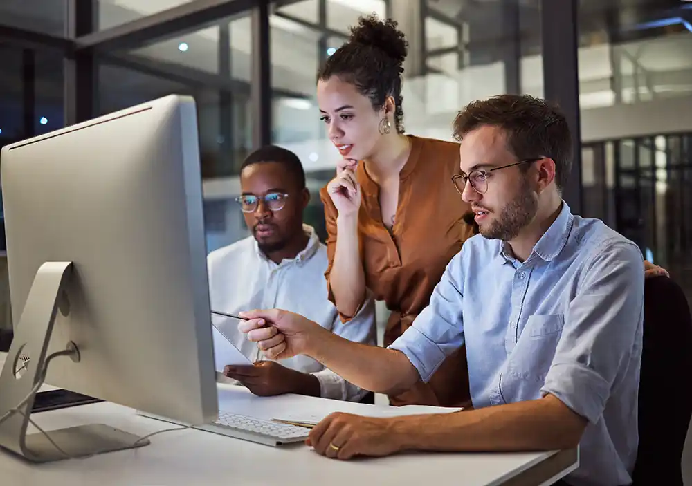 What are fully managed IT services?